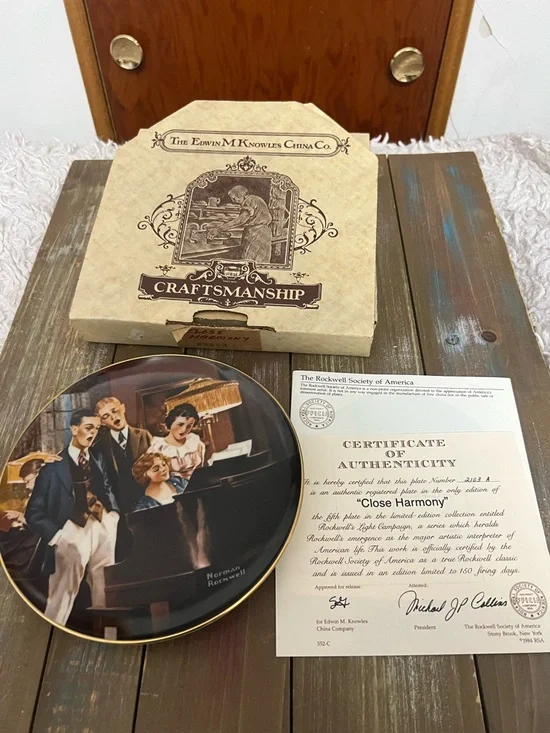 Norman Rockwell 'Close Harmony' Collectible Plate Limited Edition W Everything - Picture 15 of 15